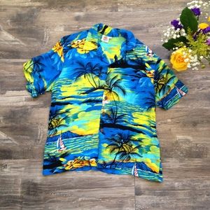 ❤️ 3 for $10! Hawaiian shirt